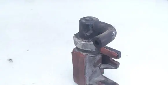 Volvo V50 Turbo solenoid valve 9652570180 7009603
