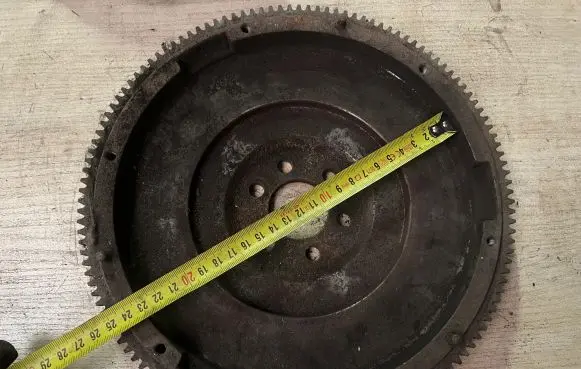 Skoda Octavia Mk2 (1Z) Flywheel 03C105273K