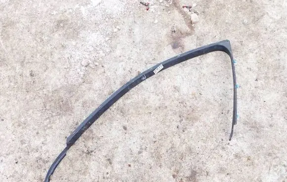 Volvo XC70 Other front door trim element 