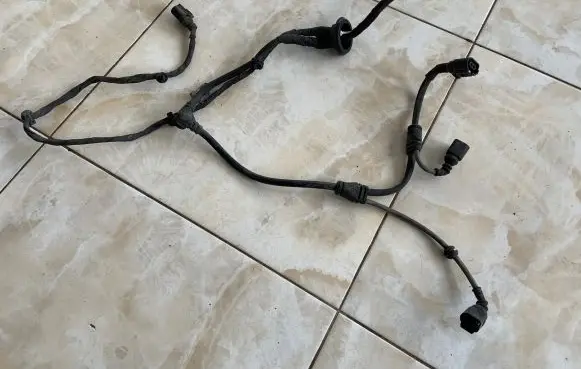 Audi Q7 4M Rear ABS sensor wiring 4M0972253N 4M0972253