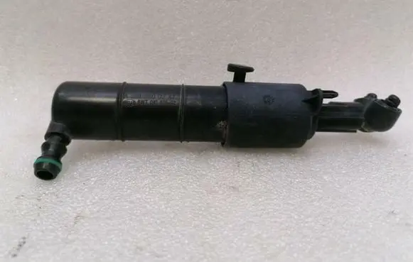 Mercedes-Benz CLS C218 X218 Headlight washer spray nozzle A2188600147