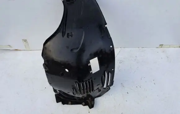 Mercedes-Benz GLS X167 Front wheel arch liner splash guards A1676900910