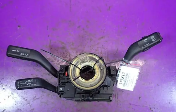 Volkswagen PASSAT B6 Other switches/knobs/shifts 