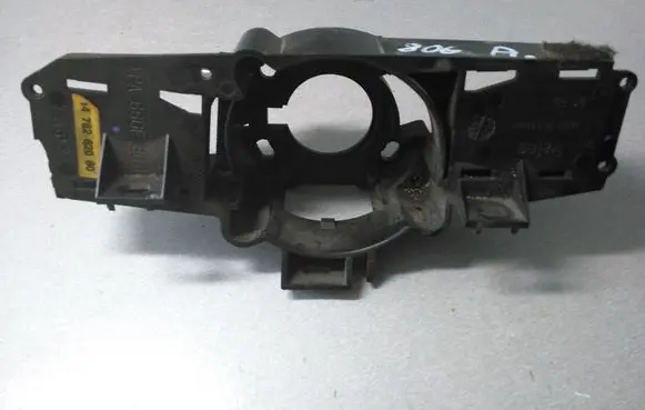 Peugeot 806 Steering wheel column trim 1478262080