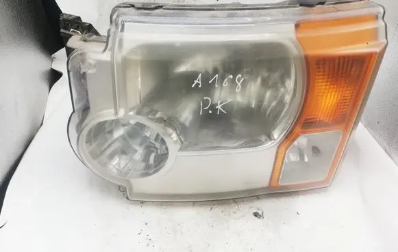 Land Rover Discovery 3 - LR3 Headlight/headlamp XBC001072