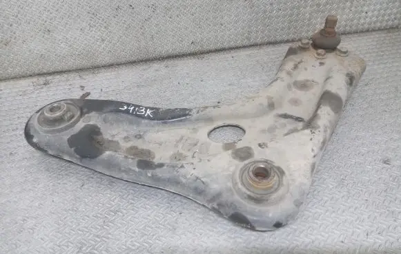 Front lower control arm/wishbone