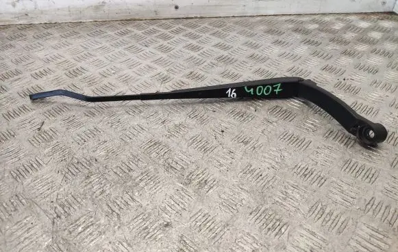 Peugeot 4007 Windshield/front glass wiper blade 