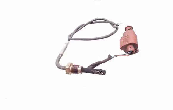 Volkswagen PASSAT B6 Exhaust gas temperature sensor 03G906088