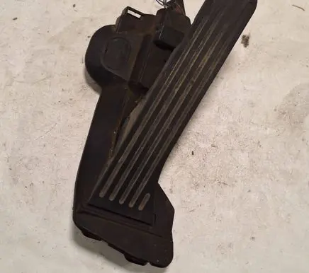 Volkswagen Golf V Accelerator throttle pedal 6PV00874500 1K2721503M