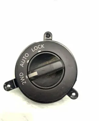 Nissan X-Trail T30 Differential lock switch 