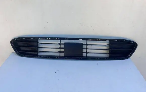 KIA Niro Front bumper lower grill 86561Q4010