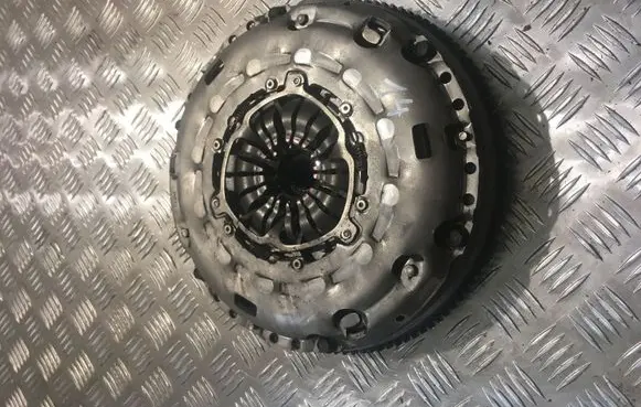 Ford Mondeo Mk III Clutch set kit F0703