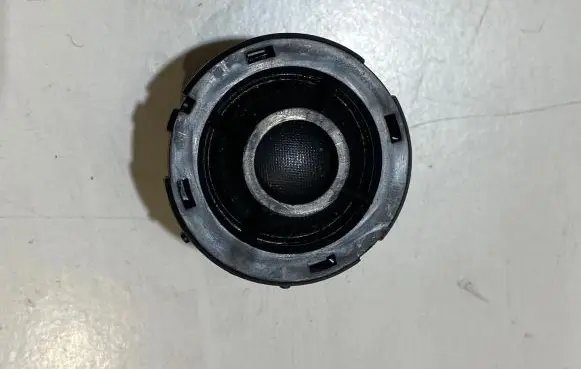 Ford Mustang VI Panel speaker DS7T18808CA