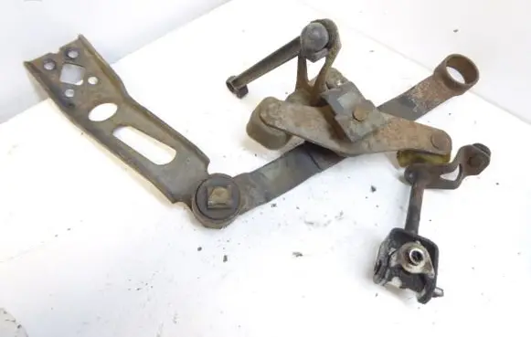Opel Astra G Gear shift cable linkage