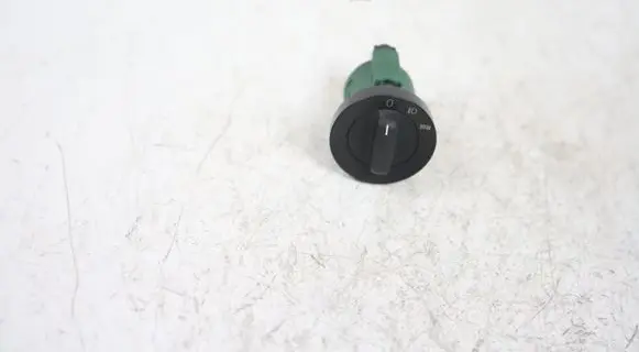 BMW 5 E39 Fog light switch 6901342