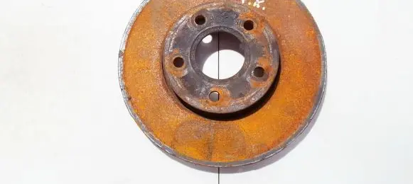 Ford Focus Front brake disc ventiluojamas