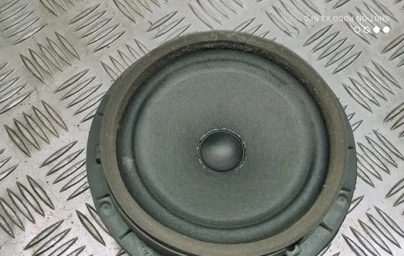 Suzuki Swift II Rear door speaker F16109F