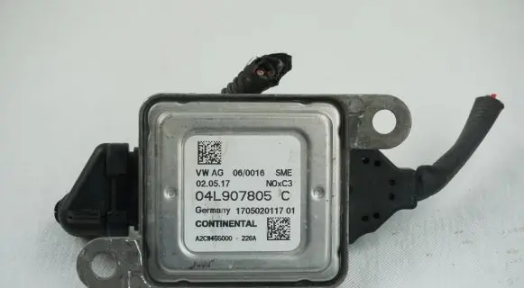 Volkswagen PASSAT B8 Exhaust pressure sensor 04L907805C 5WK97226