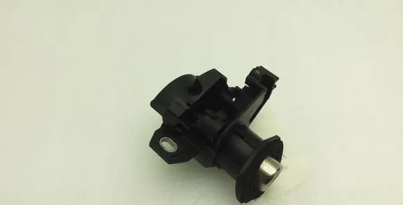BMW 3 E90 E91 Tailgate exterior lock 7167321 51247167321