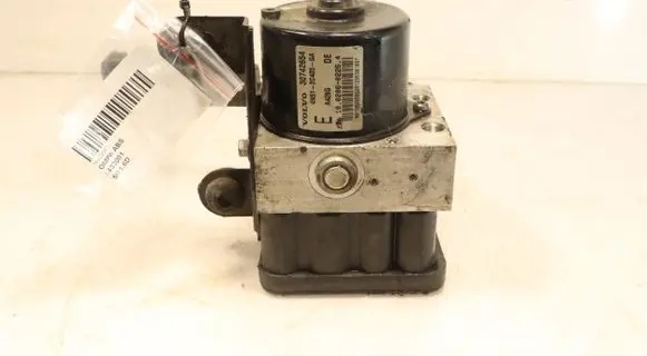 Volvo V50 ABS Pump