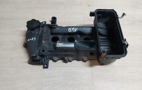 Toyota Aygo AB10 Rocker cam cover AYGOIPOKRYWAB52