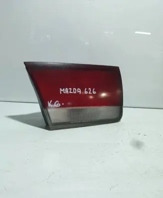 Mazda 626 Tailgate rear/tail lights 2VP937660