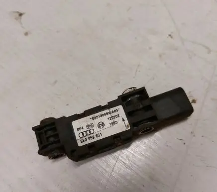 Audi A4 S4 B6 8E 8H Airbag deployment crash/impact sensor 8E0959651 120202 0231309BWABS
