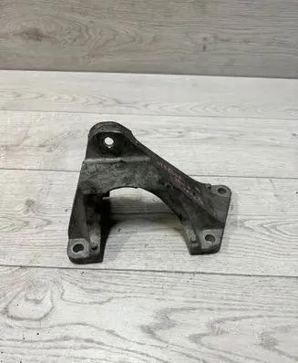 BMW 3 F30 F35 F31 Gearbox mounting bracket 6796615 18574710
