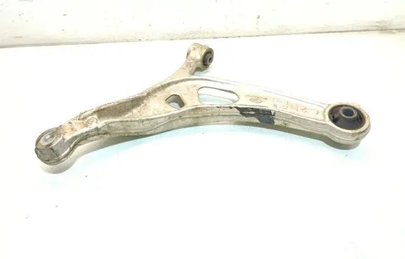 Subaru Outback (BT) Front lower control arm/wishbone 