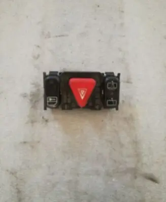 Mercedes-Benz E W210 Hazard light switch 2108208010