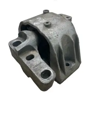 Skoda Octavia Mk2 (1Z) Engine mount bracket 1J0199262