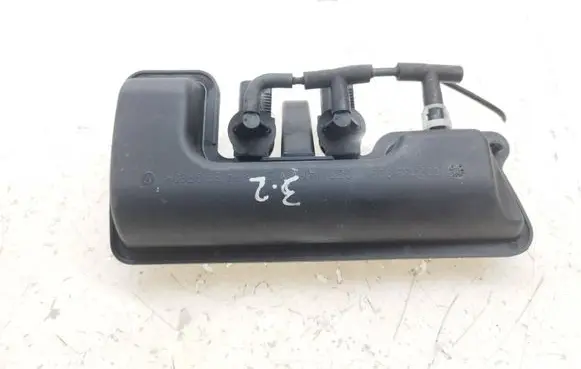 Volkswagen PASSAT B6 Vacuum air tank 022133909 1J0906283B