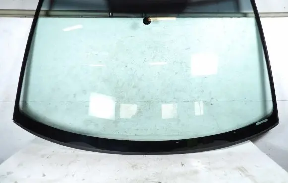 Skoda Roomster (5J) Front windscreen/windshield window 