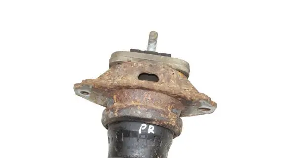 Land Rover Discovery 4 - LR4 Engine mount bracket AH226A003BA