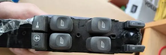 Volvo V70 Electric window control switch 9452959 00W40E M0D40F00090