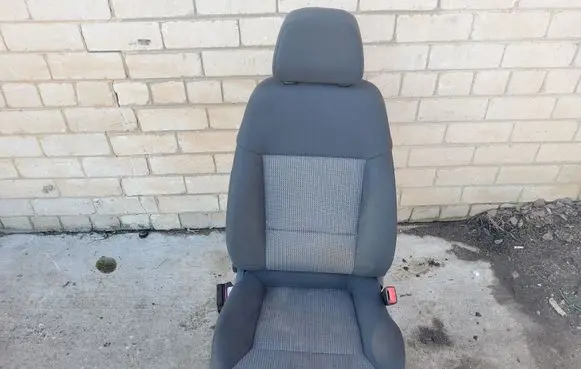 Front passenger seat