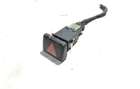 Audi A4 S4 B7 8E 8H Hazard light switch 8E0941509