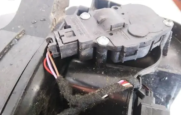 BMW 5 F10 F11 Air flap motor/actuator K9749005 04062010