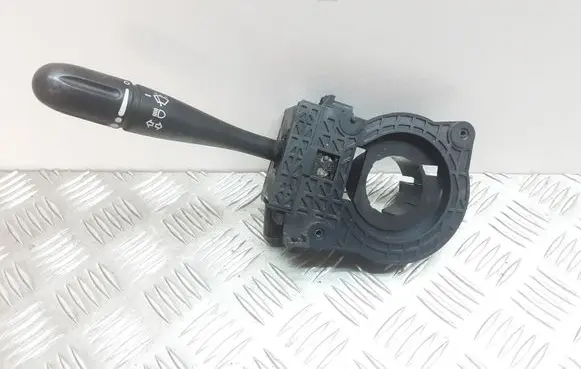 Chrysler Voyager Indicator stalk 04685922A