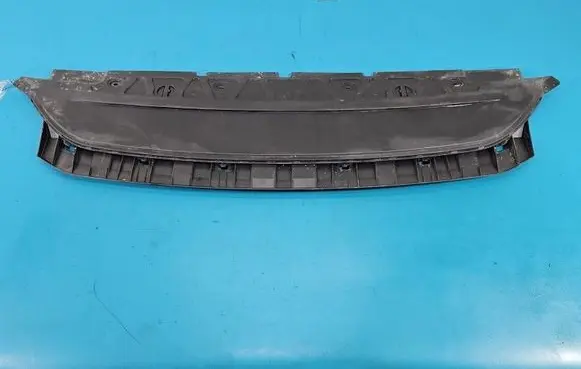 Skoda Superb B8 (3V) Front bumper splitter molding 3V0807611A IMPRK1550363