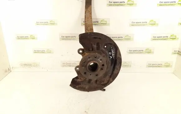 Front wheel hub