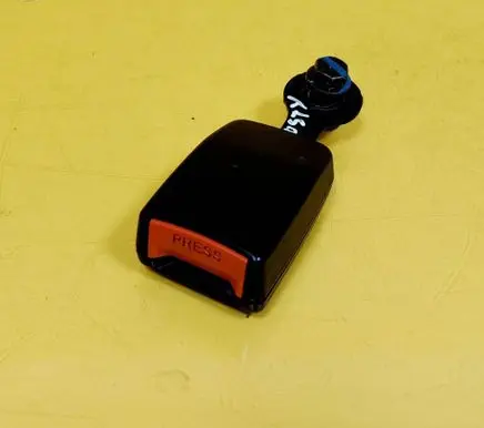 Subaru Justy Front seatbelt buckle 