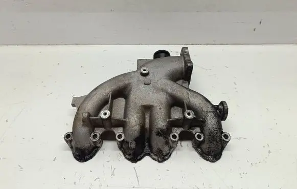 Volkswagen Golf IV Intake manifold 03G129713