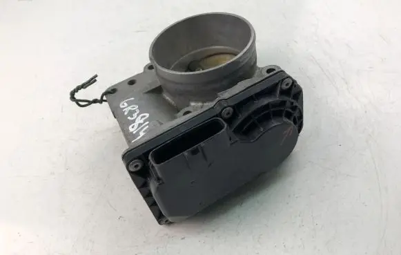 Volvo S40 Throttle valve 8677694