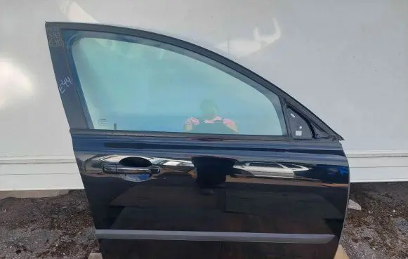 Volvo S40 Front door