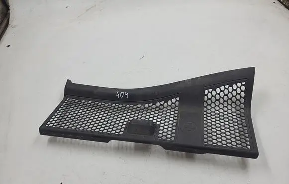 Audi A4 S4 B8 8K Wiper trim 8T2863051