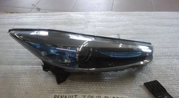 Renault Zoe Headlight/headlamp 260109891R 1EL01091202 0110120200138470