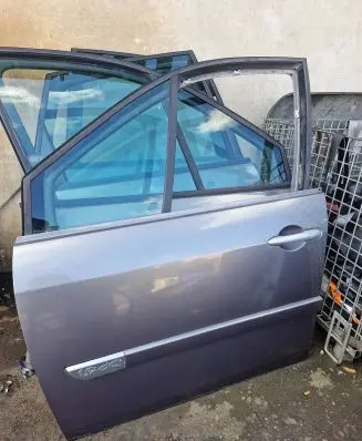 Renault Scenic II - Grand scenic II Front door