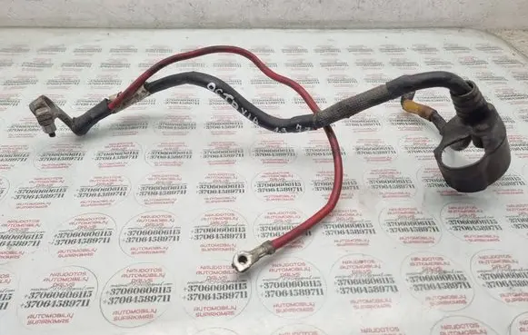 Skoda Octavia Mk2 (1Z) Positive cable (battery) 1K0971228M