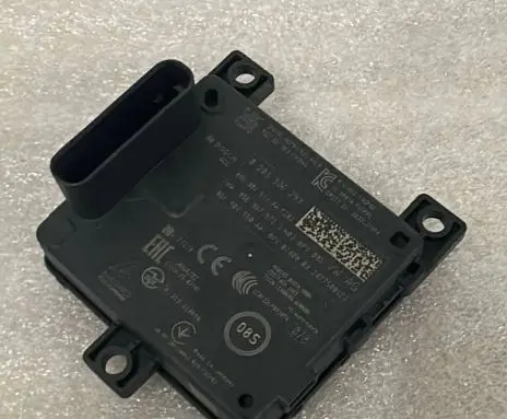 Audi Q8 e-tron Distronic sensor radar 85E907572AA